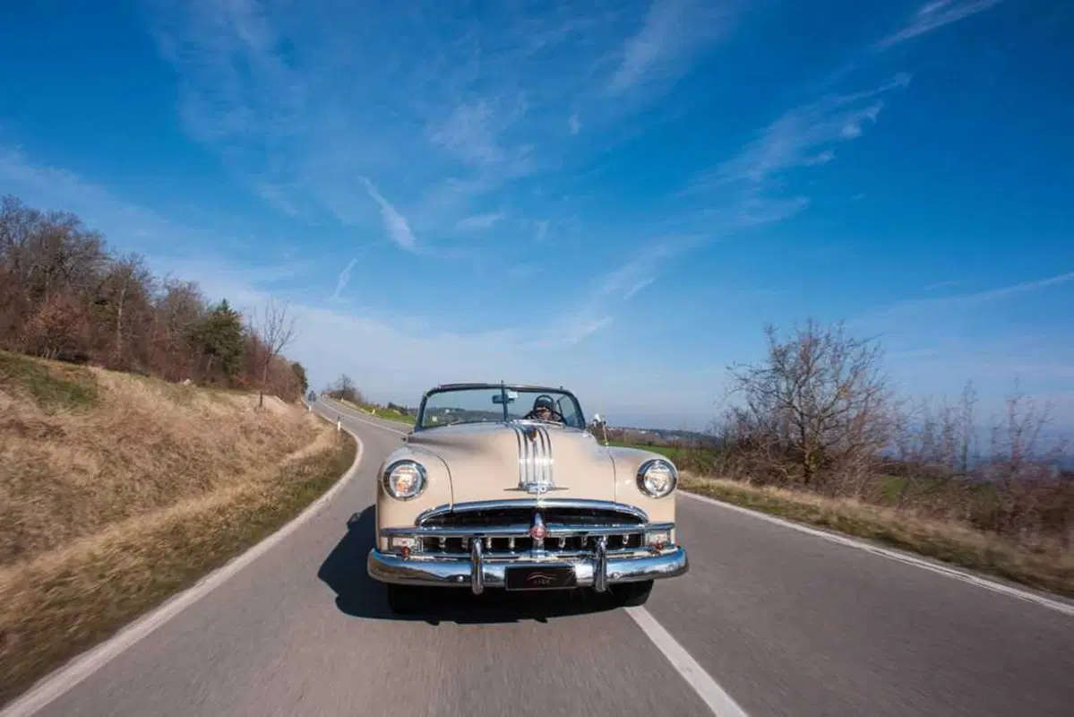 Auto d'epoca e spettacoli moto al Summer Jamboree (2)