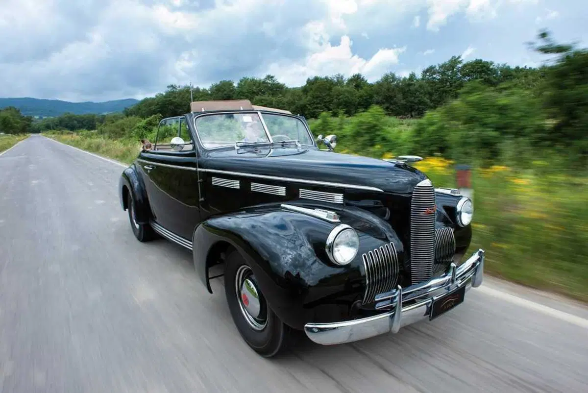 Auto d'epoca e spettacoli moto al Summer Jamboree (3)