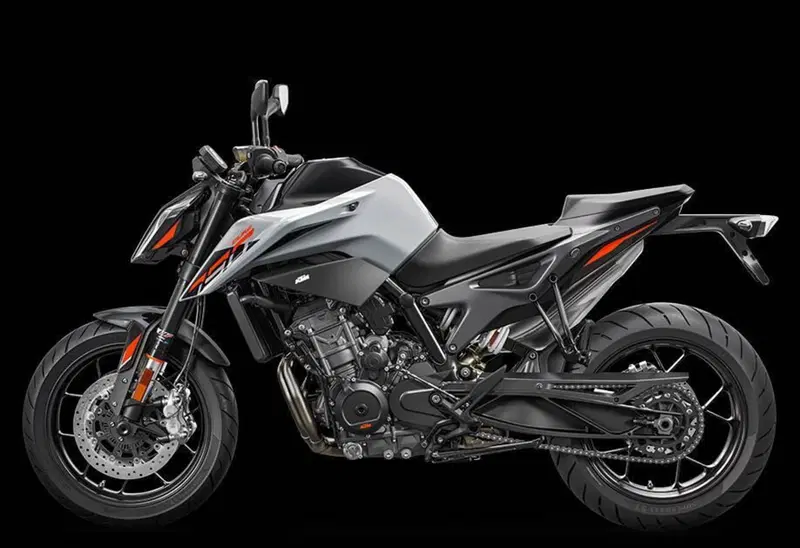 KTM 790 Duke L (2023 - 24)
