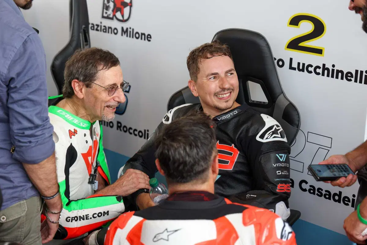 ProDay 2023: che esperienza a Misano con Jorge Lorenzo, Capirossi, Pirro e molti altri piloti! [VIDEO]  (37)