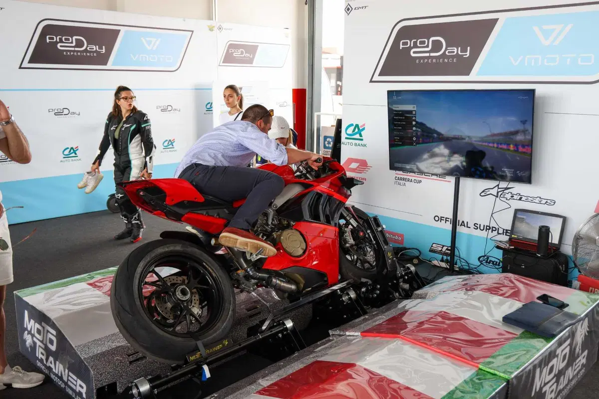 ProDay 2023: che esperienza a Misano con Jorge Lorenzo, Capirossi, Pirro e molti altri piloti! [VIDEO]  (42)