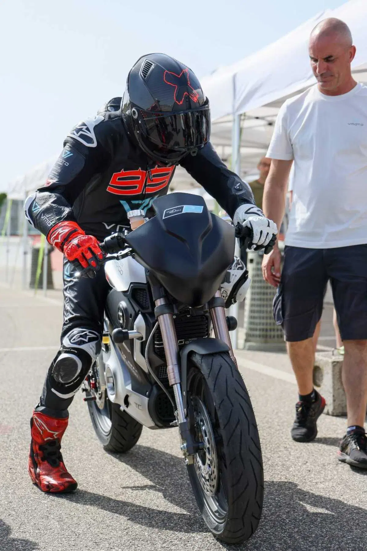 ProDay 2023: che esperienza a Misano con Jorge Lorenzo, Capirossi, Pirro e molti altri piloti! [VIDEO]  (82)