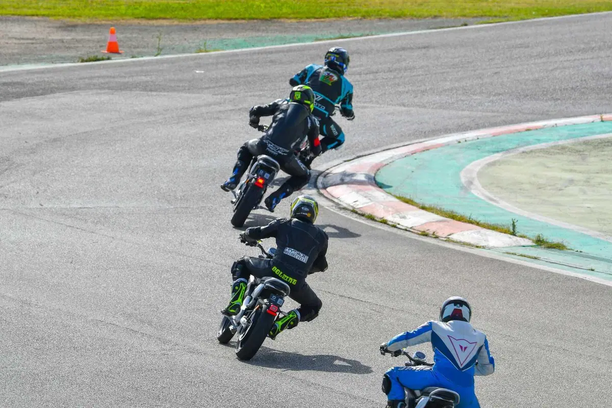 ProDay 2023: che esperienza a Misano con Jorge Lorenzo, Capirossi, Pirro e molti altri piloti! [VIDEO]  (111)