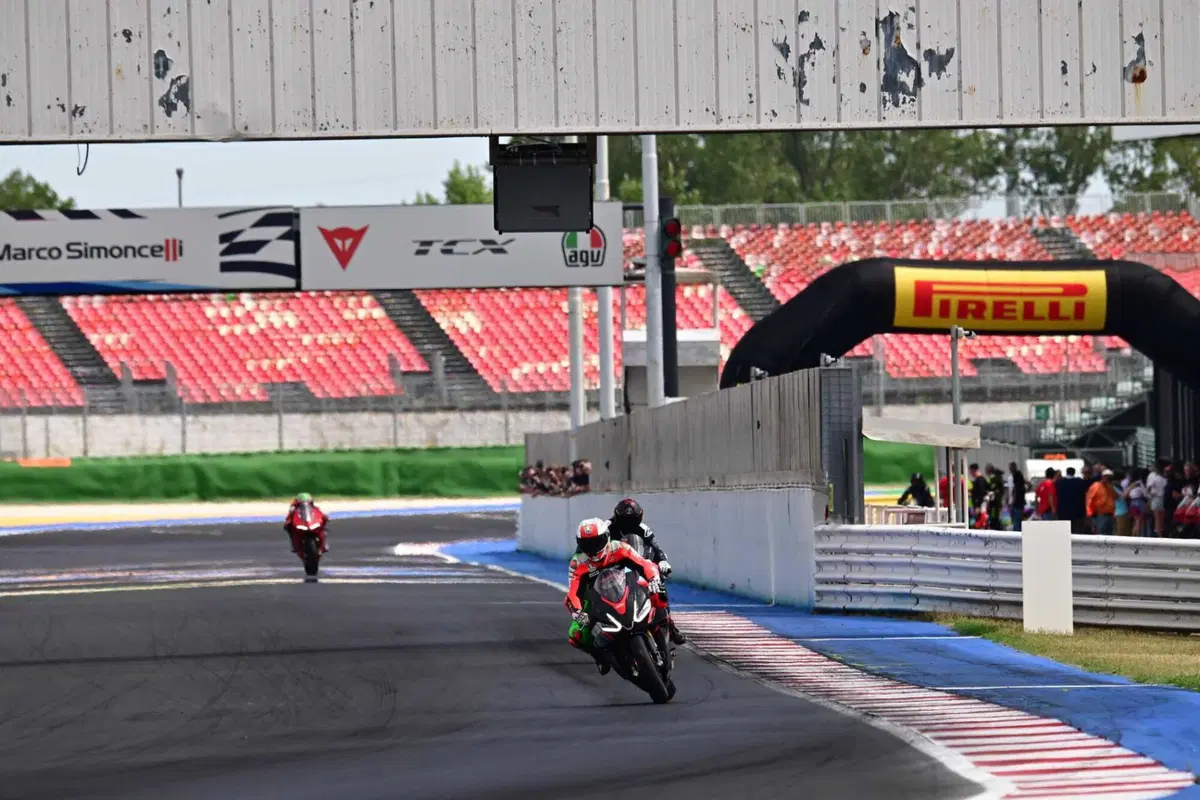 ProDay 2023: che esperienza a Misano con Jorge Lorenzo, Capirossi, Pirro e molti altri piloti! [VIDEO]  (165)