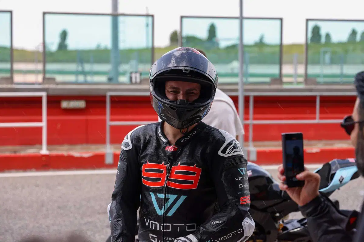 ProDay 2023: che esperienza a Misano con Jorge Lorenzo, Capirossi, Pirro e molti altri piloti! [VIDEO]  (250)