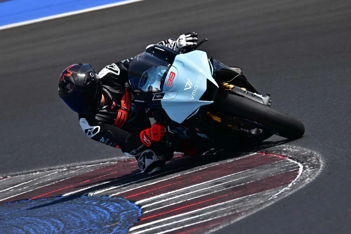 ProDay 2023: che esperienza a Misano con Jorge Lorenzo, Capirossi, Pirro e molti altri piloti! [VIDEO]  (251)