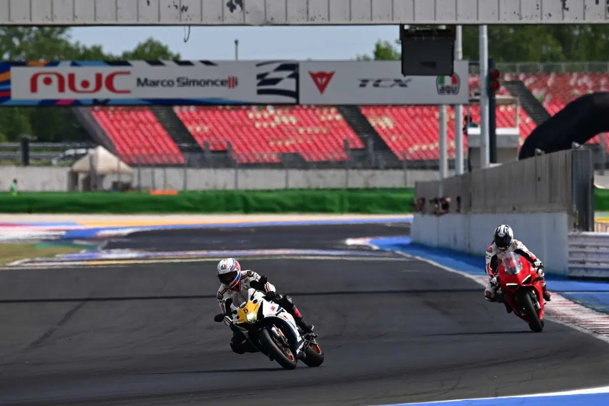 ProDay 2023: che esperienza a Misano con Jorge Lorenzo, Capirossi, Pirro e molti altri piloti! [VIDEO]  (260)