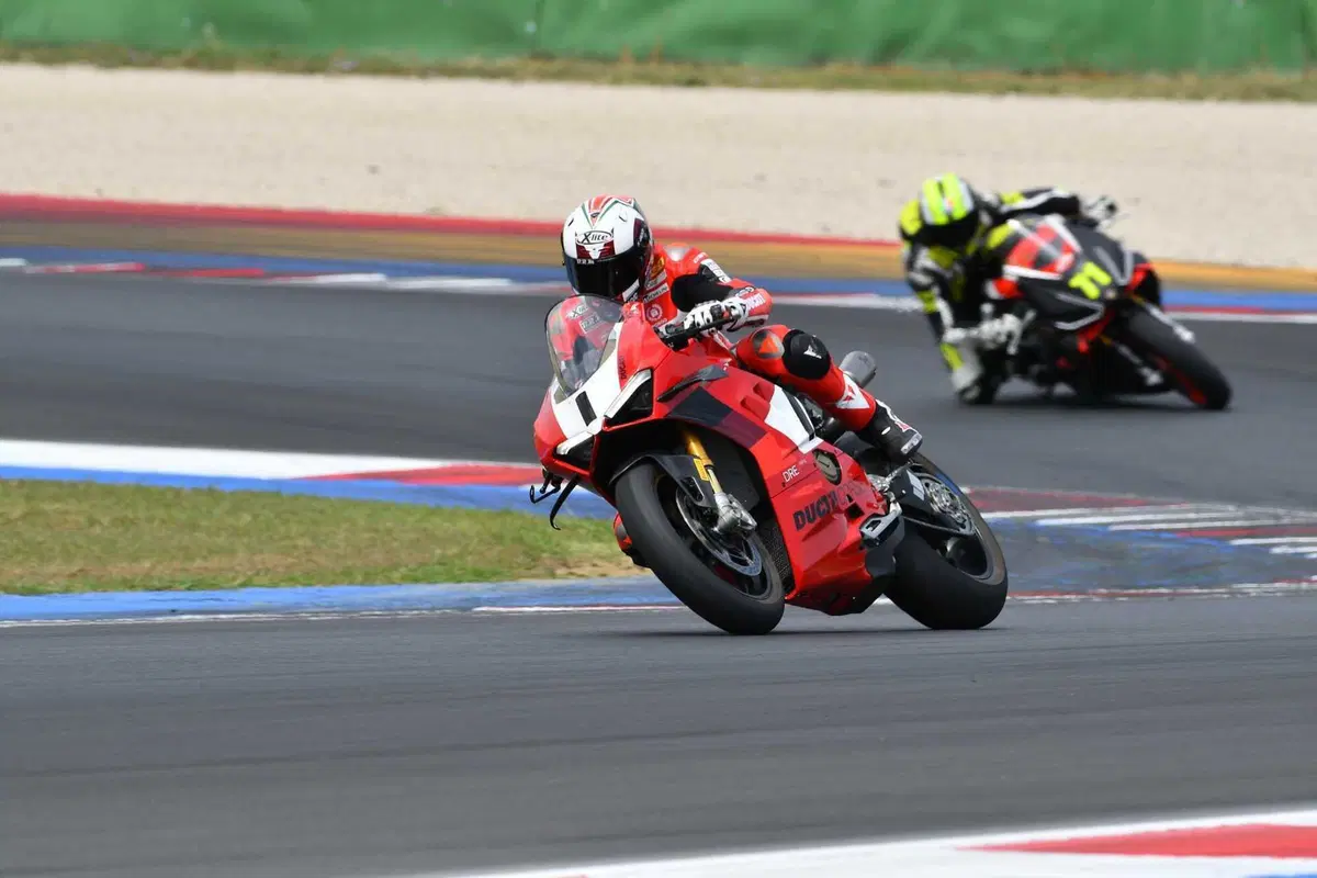 ProDay 2023: che esperienza a Misano con Jorge Lorenzo, Capirossi, Pirro e molti altri piloti! [VIDEO]  (287)