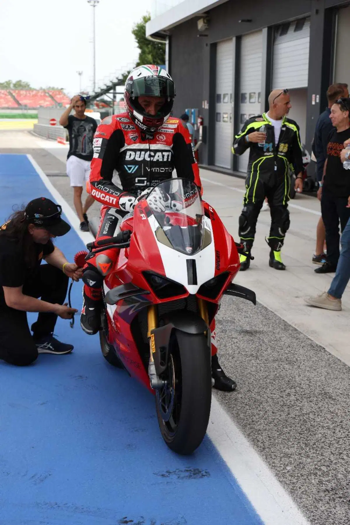 ProDay 2023: che esperienza a Misano con Jorge Lorenzo, Capirossi, Pirro e molti altri piloti! [VIDEO]  (288)