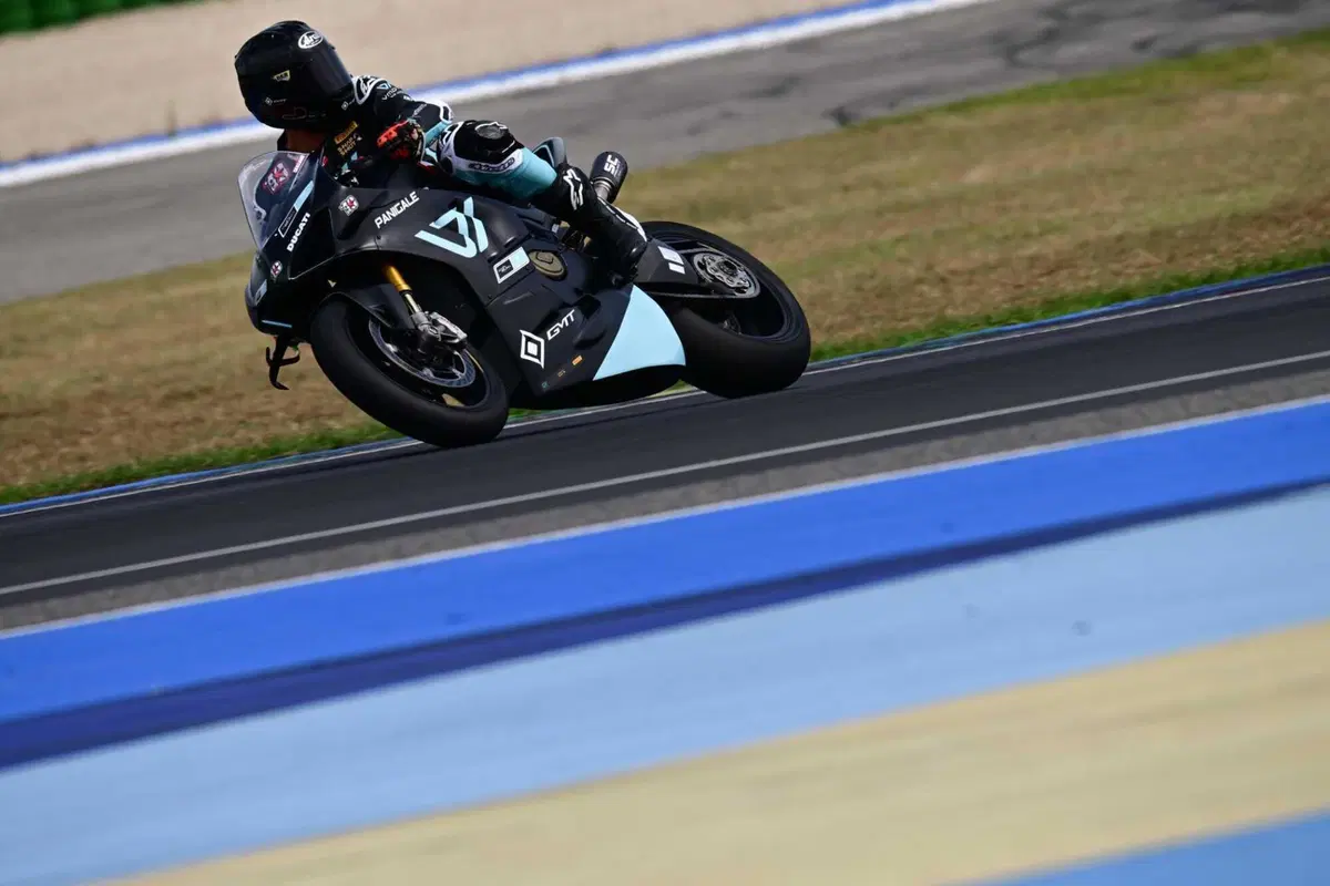 ProDay 2023: che esperienza a Misano con Jorge Lorenzo, Capirossi, Pirro e molti altri piloti! [VIDEO]  (318)