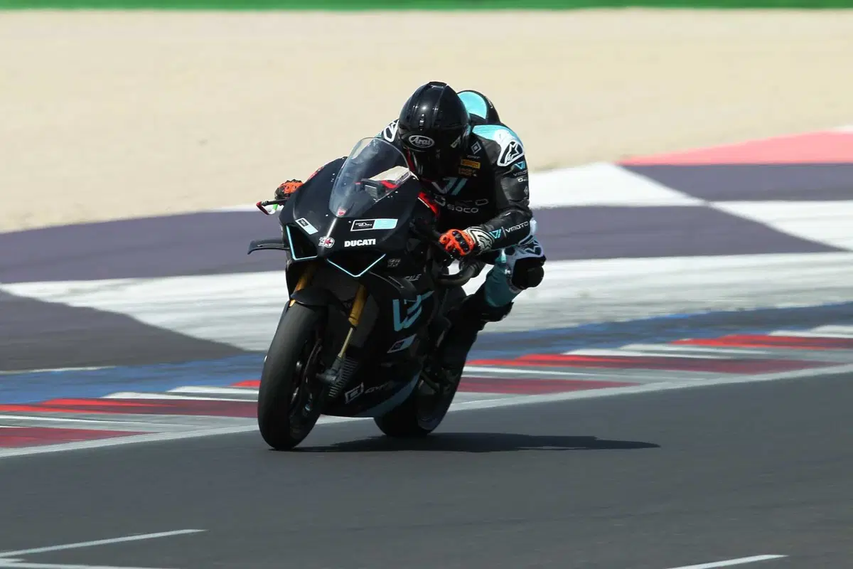 ProDay 2023: che esperienza a Misano con Jorge Lorenzo, Capirossi, Pirro e molti altri piloti! [VIDEO]  (365)