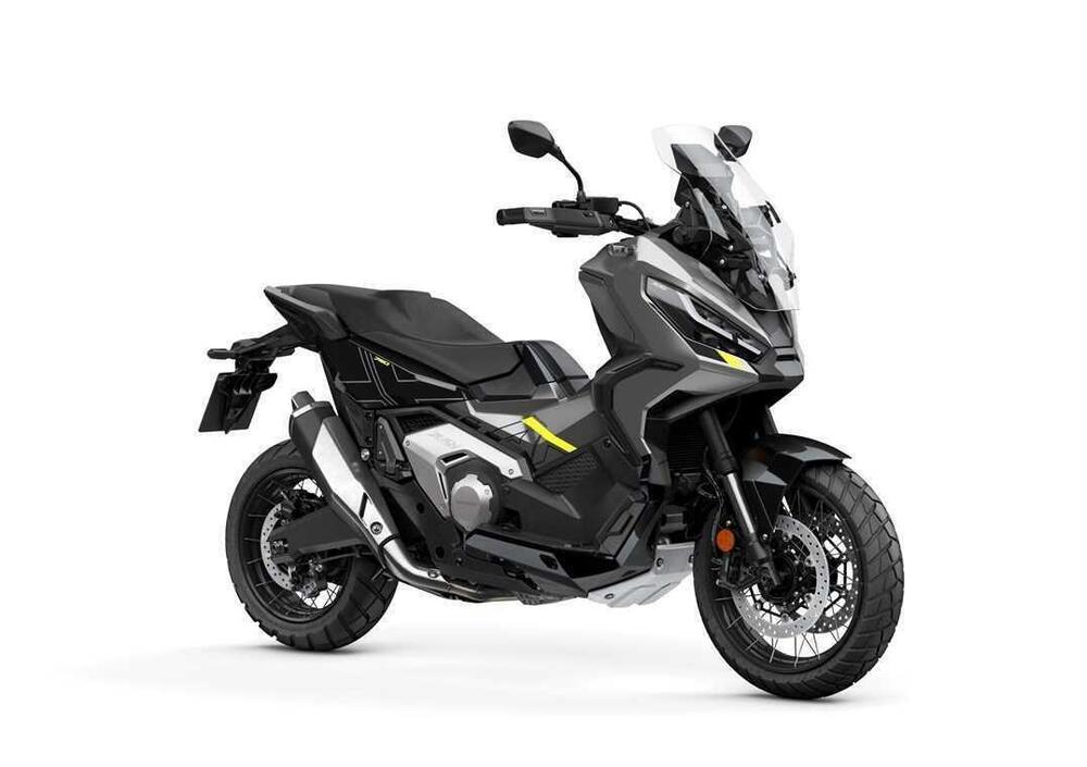 New Special Editions and new colour for the 24YM X-ADV; new colours for  Forza 750