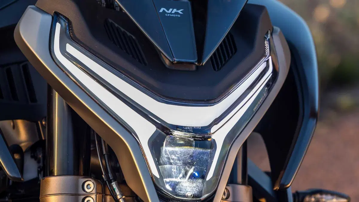 CFMOTO 800NK 800NK Sport (2023 - 26) (11)