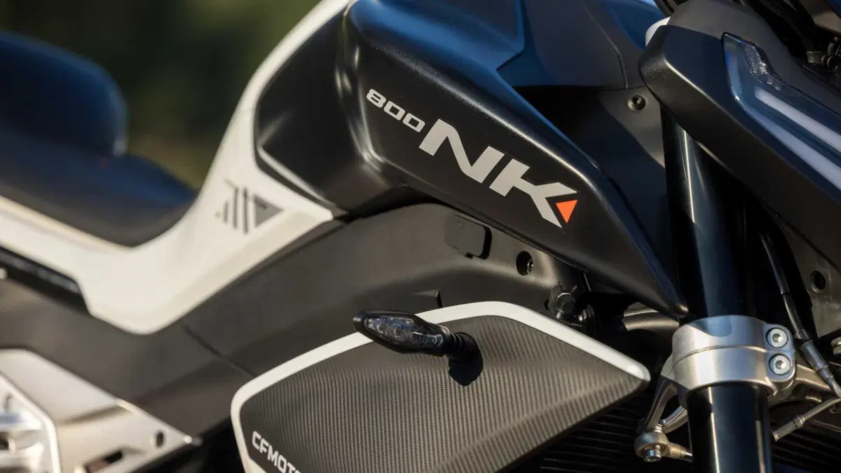 CFMOTO 800NK 800NK Advanced (2023 - 26) (10)