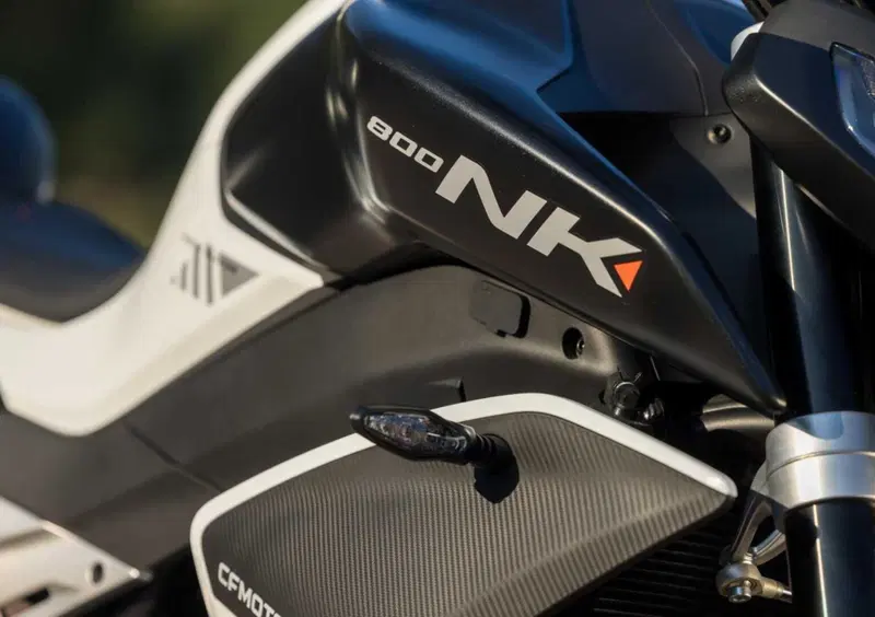 CFMOTO 800NK 800NK Advanced (2023 - 26) (10)