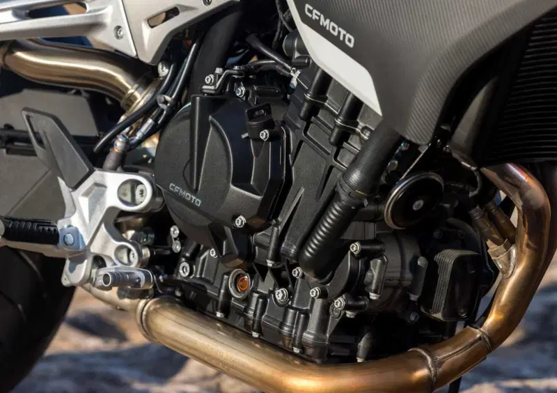 CFMOTO 800NK 800NK Advanced (2023 - 26) (11)