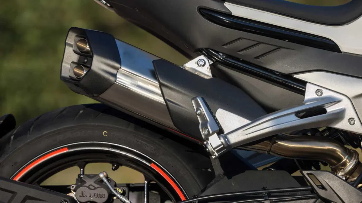 CFMOTO 800NK 800NK Advanced (2023 - 26) (15)