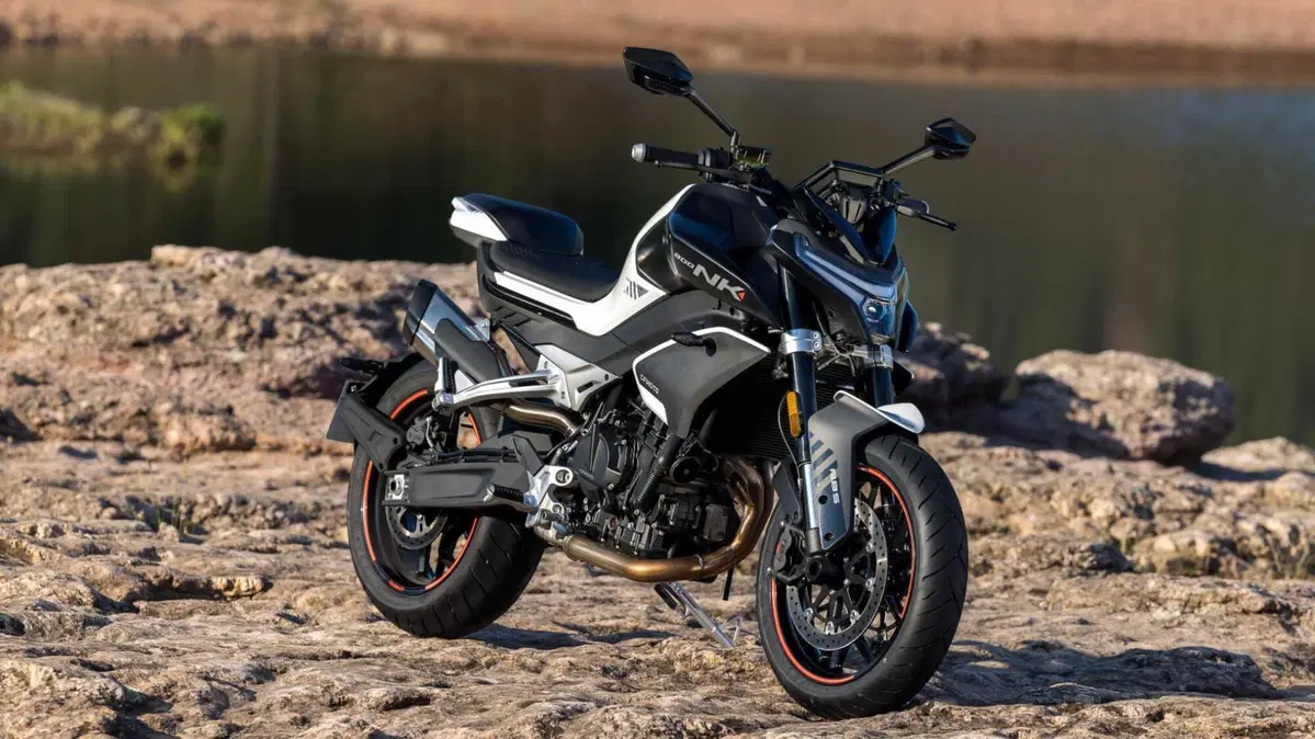CFMOTO 800NK 800NK Advanced (2023 - 26) (4)