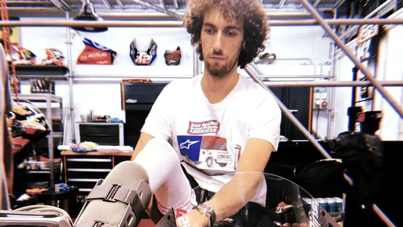 MotoGP 2023. "Alex Rins ad agosto muover&agrave; i primi passi, ma non lo vedremo a Silverstone"