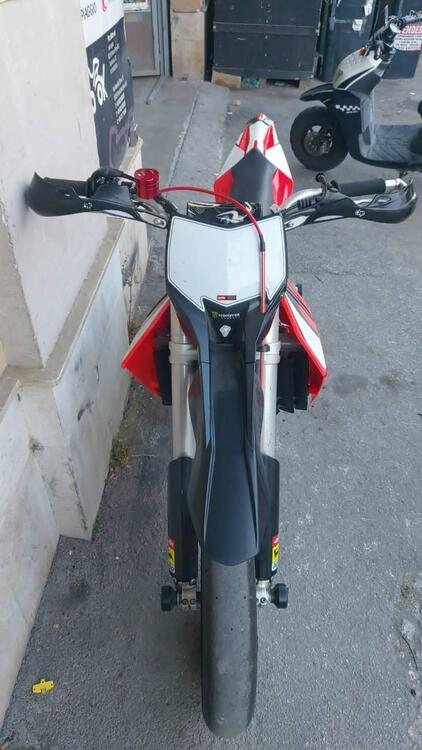 Aprilia SXV 550 (2007 - 14) (4)