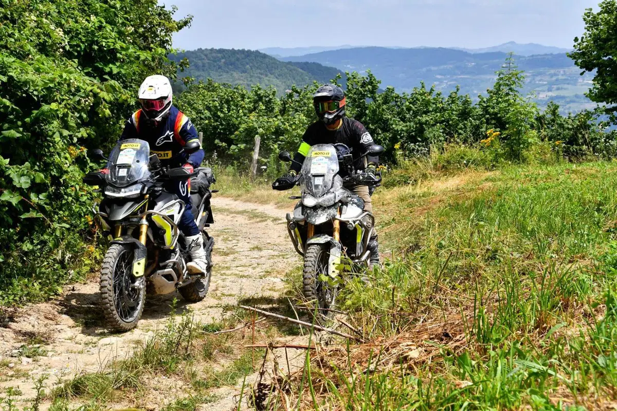450 km di fuoristrada fino al mare con le Tiger Rally: ecco la HAT Pavia Sanremo 2023! (17)