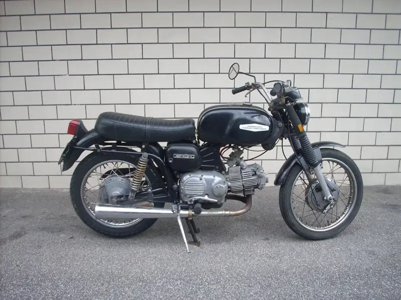 Aermacchi Harley-Davidson sprint (2)