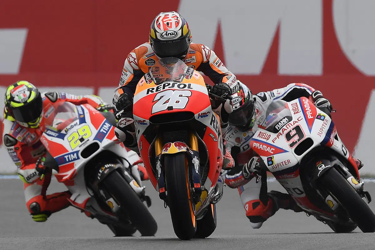 MotoGP 2016. Le foto più spettacolari del GP d'Olanda 2016 (19)