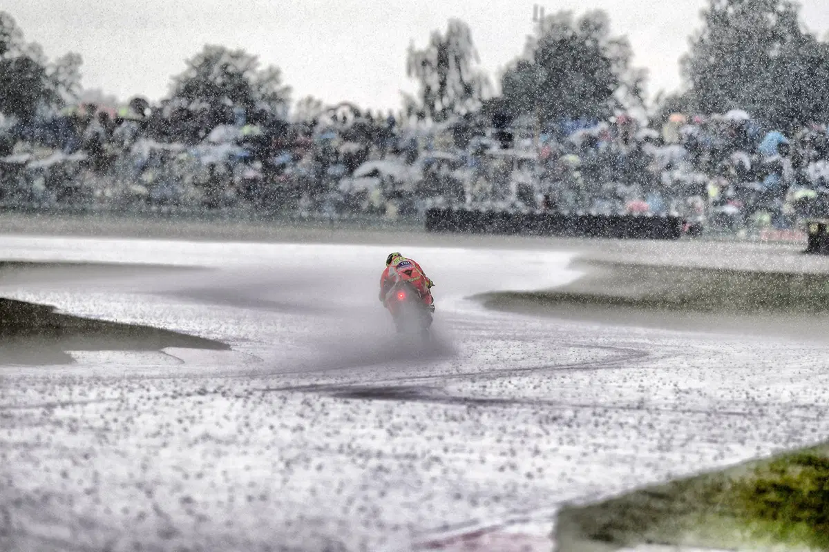 MotoGP 2016. Le foto pi&ugrave; spettacolari del GP d'Olanda 2016