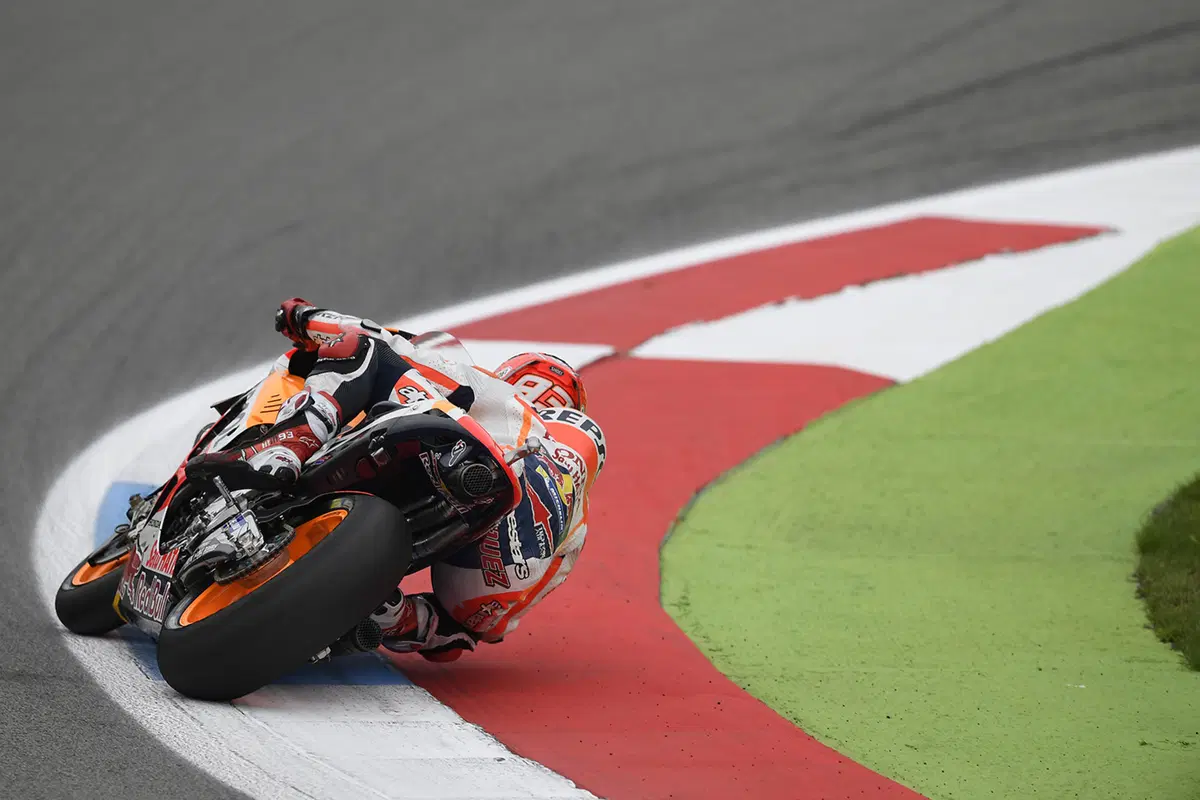 MotoGP 2016. Le foto più spettacolari del GP d'Olanda 2016 (32)