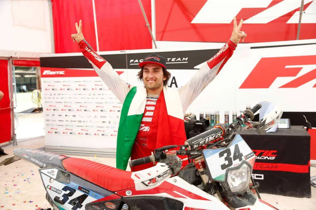 Enduro Assoluti. Holcombe Gigante, Cristino Campione (10)