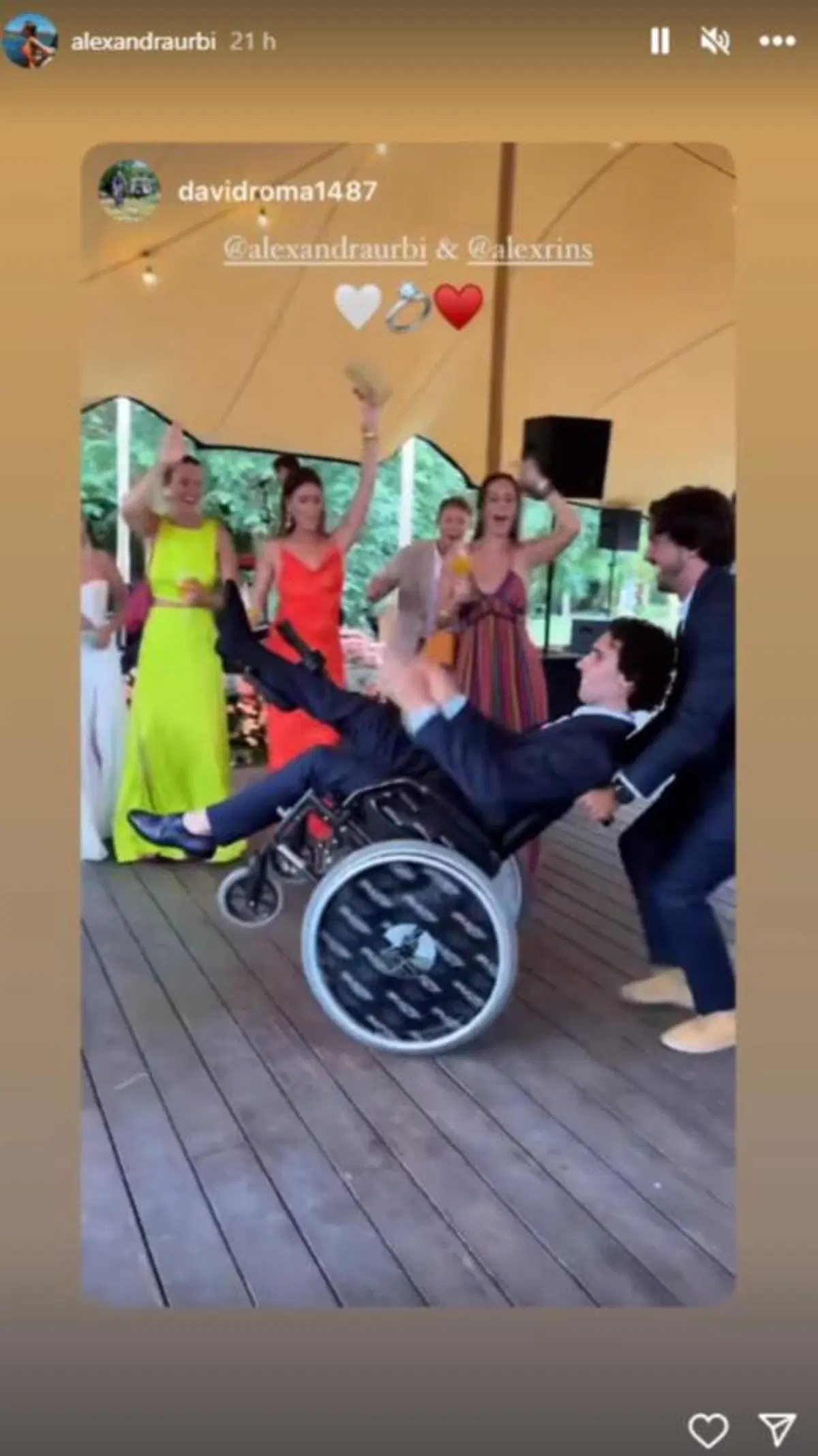 MotoGP 2023. Si è sposato, purtroppo in sedia a rotelle, anche Alex Rins! [GALLERY] (14)