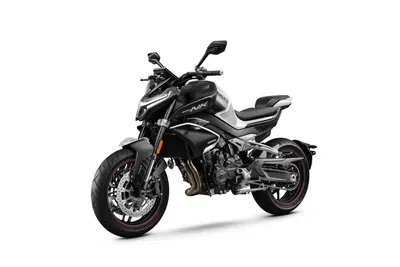 CFMOTO 800NK Advanced (2023 - 26) nuova
