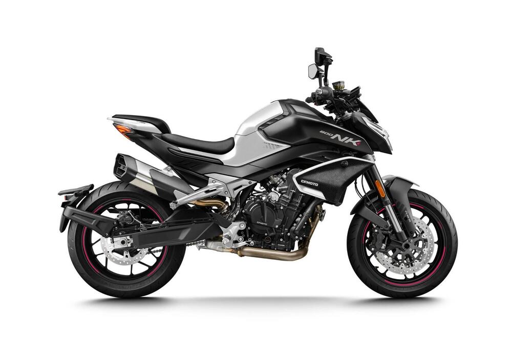 CFMOTO 800NK Advanced (2023 - 24) (2)