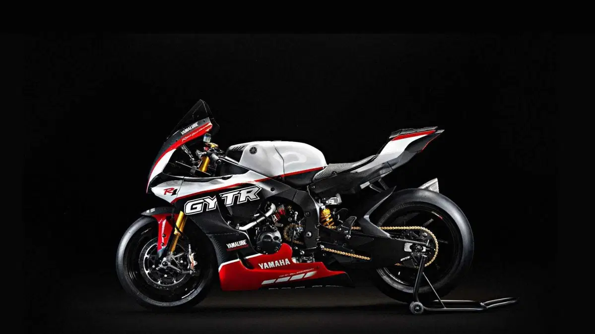 Yamaha YZF R1 YZF R1 GYTR PRO 25th Anniversary (2024) (5)