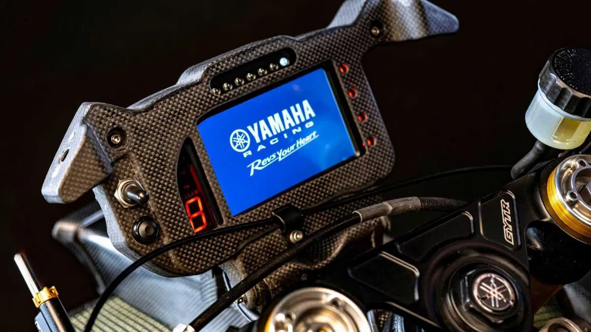 Yamaha YZF R1 YZF R1 GYTR PRO 25th Anniversary (2024) (12)