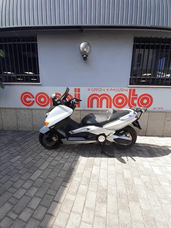 Yamaha T-Max 500 (2001 - 03) (4)