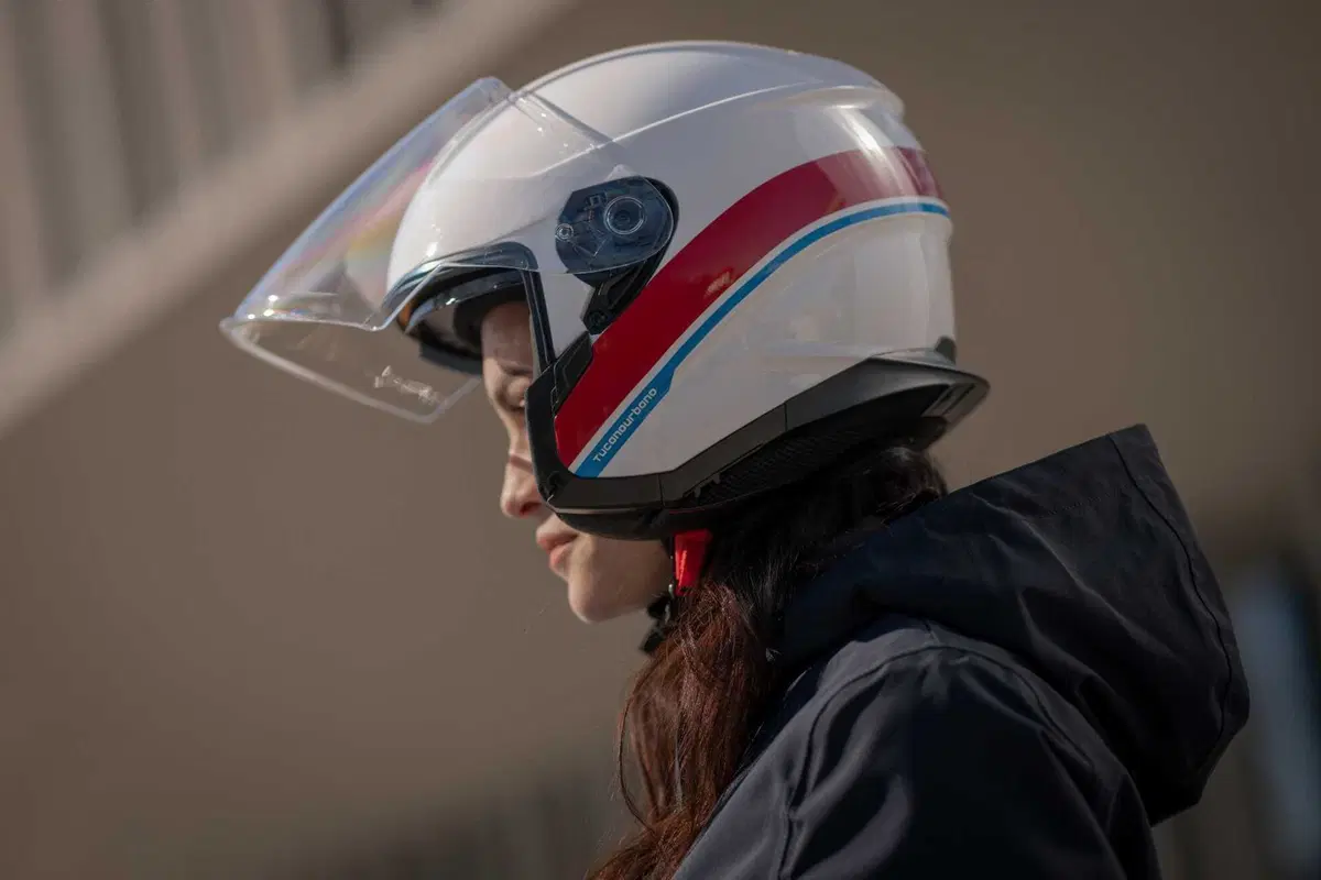 Tucano Urbano: nuovi caschi urban omologati ECE 22.06 (2)