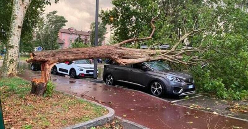 Maltempo, downburst e piccoli cicloni. Ecco cosa sono e come si verificano