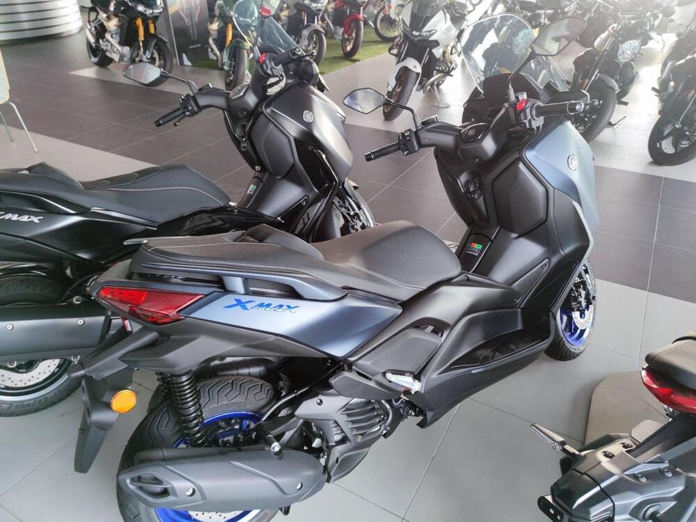 Yamaha X-Max 125 (2021 - 24) (3)