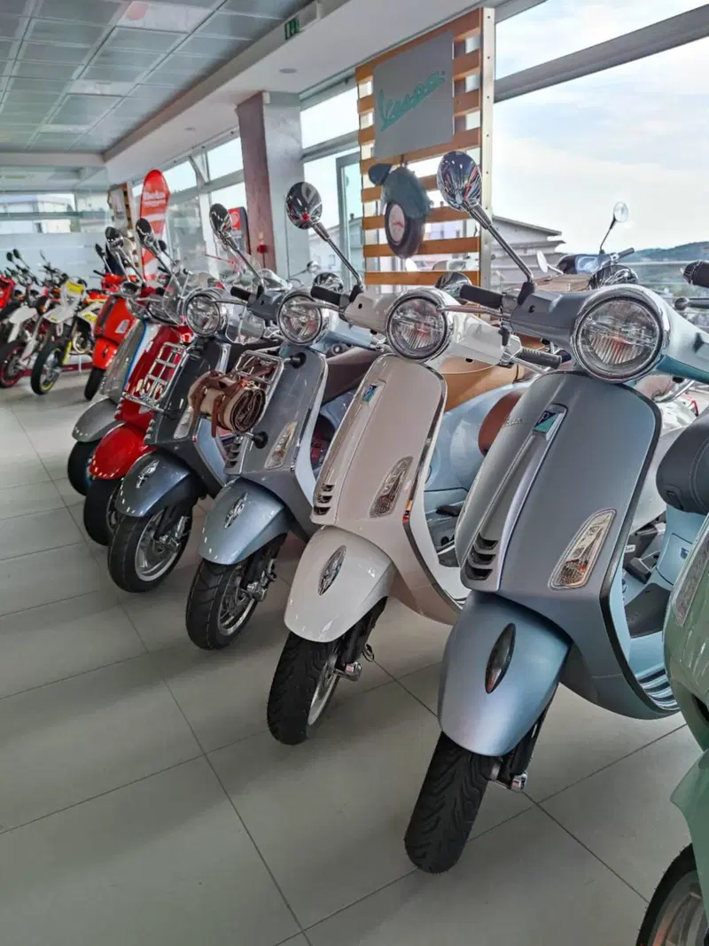 Vespa Primavera 125 (2021 - 23) (2)