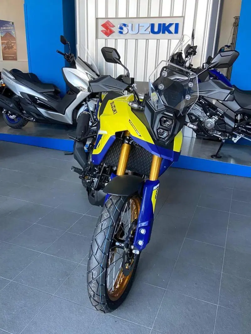 Suzuki V-Strom 800DE (2023 - 24) (2)