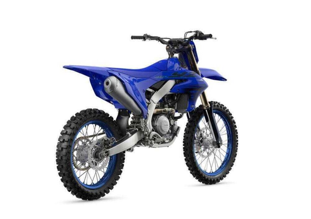 Yamaha YZ 450 F (2024) (3)