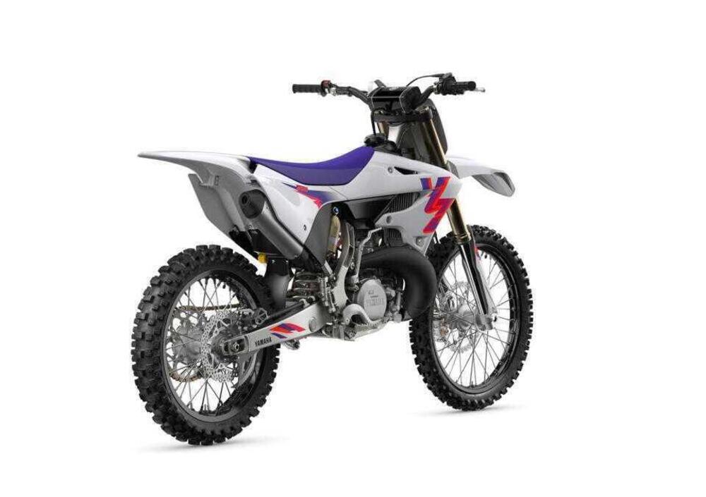 Yamaha YZ 250 50° Anniversario (2024) (3)