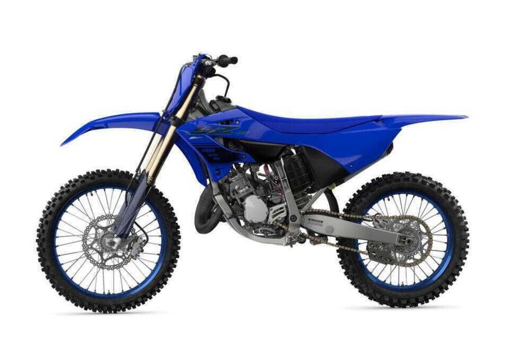 Yamaha YZ 125 (2024), prezzo e scheda tecnica Moto.it