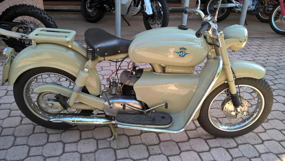 MV Agusta PULMAN (3)