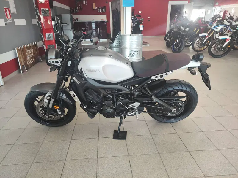 Yamaha XSR 900 ABS (2016 - 20) (3)