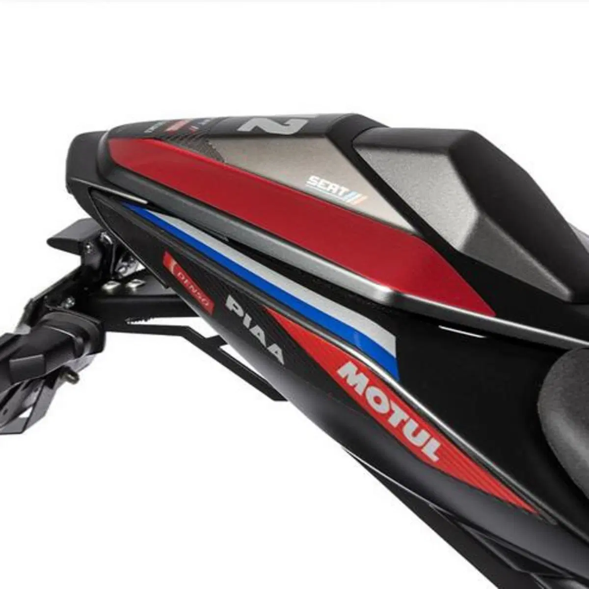 Suzuki France lancia la GSX-8S SERT (3)