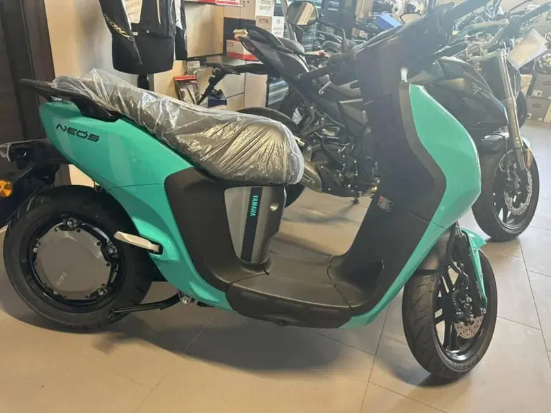 Yamaha Neo's L1e (2022 - 26) (2)