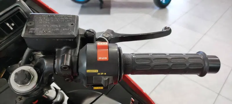 Honda VF 1000 F2 (1985 - 87) (18)