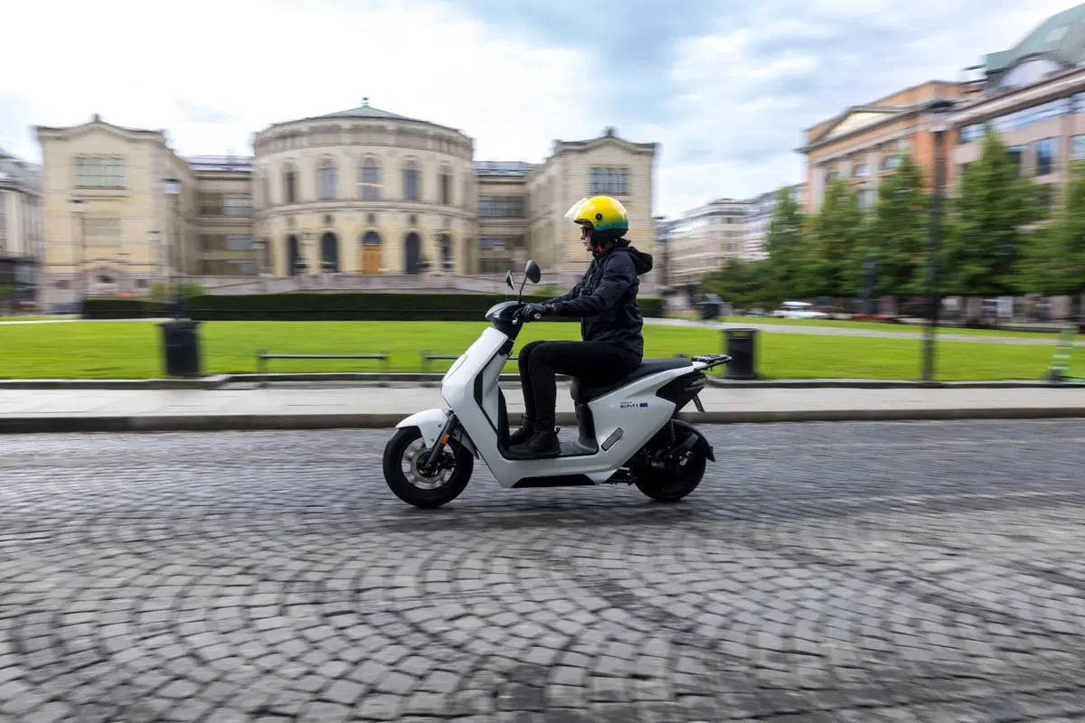 Honda EM1e: TEST. Il primo elettrico di Honda per l'Europa! [VIDEO] (2)